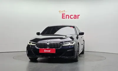 BMW 5-Series 2022, 49503 км, за 26782.2 USD