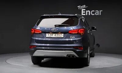 Hyundai Santafe 2016, 113890 км, за 6892.48 USD
