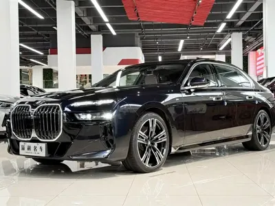 BMW 7 Series 2024, 3000 км, за 96643.21 USD