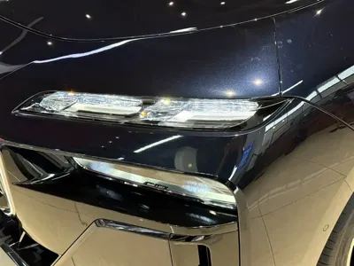 BMW 7 Series 2024, 3000 км, за 96643.21 USD
