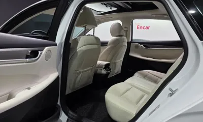 Hyundai Grandeur 2022, 81206 км, за 16859.94 USD - фото 11