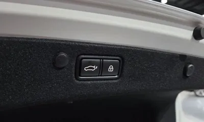 Hyundai Grandeur 2022, 81206 км, за 16859.94 USD - фото 20