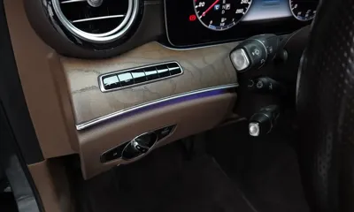Mercedes-Benz E-Class 2018, 85262 км, за 15595.13 USD - фото 13
