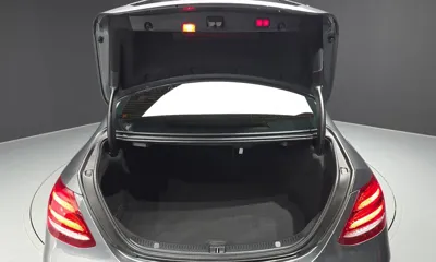 Mercedes-Benz E-Class 2018, 85262 км, за 15595.13 USD - фото 31