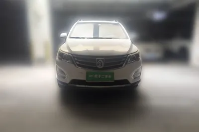 Baojun 560 2015, 102900 км, за 4159 USD
