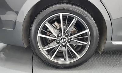 Hyundai Grandeur 2021, 56358 км, за 16576.73 USD