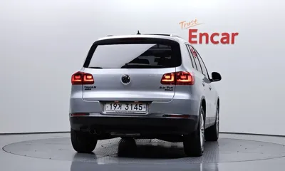 Volkswagen Tiguan 2012, 66706 км, за 5907.84 USD