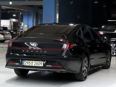 Hyundai Sonata 2021, 161002 км, за 9246.59 USD