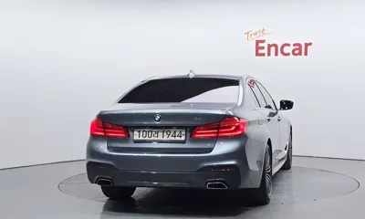 BMW 5-Series 2019, 80170 км, за 19190.75 USD