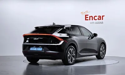 Kia EV6 2023, 29754 км, за 19364.58 USD