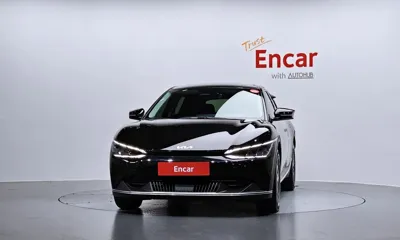 Kia EV6 2023, 29754 км, за 19364.58 USD