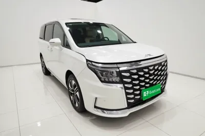 JAC Refine RF8 PHEV 2024, 18200 км, за 24178 USD