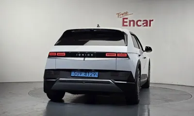 Hyundai Ioniq5 2023, 225459 км, за 12676.33 USD