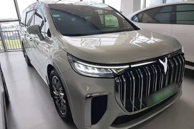 Voyah Dream 2022, 85300 км, за 27894 USD