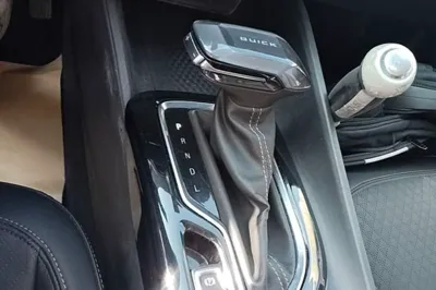 Buick Verano 2023, 54800 км, за 9399 USD - фото 16