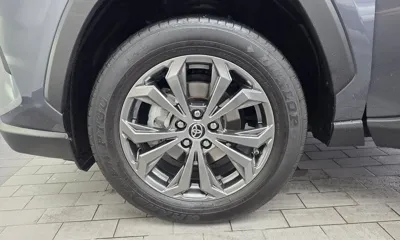 Toyota RAV4 2025, 31155 км, за 27315.92 USD