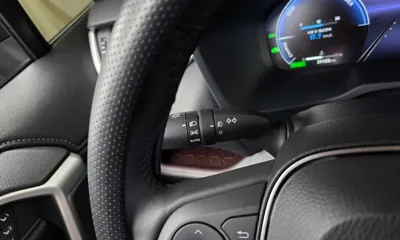 Toyota RAV4 2025, 31155 км, за 27315.92 USD - фото 29