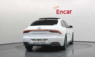 Hyundai Grandeur 2020, 78043 км, за 19160.88 USD