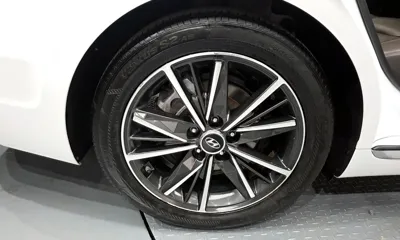 Hyundai Grandeur 2020, 78043 км, за 19160.88 USD