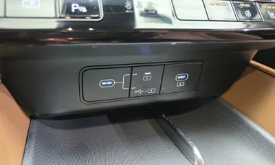 Hyundai Grandeur 2024, 46343 км, за 19537.47 USD - фото 28