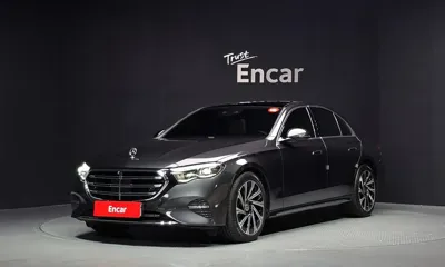 Mercedes-Benz E-Class · 2024 год