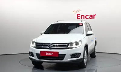Volkswagen Tiguan 2016, 120144 км, за 5087.54 USD