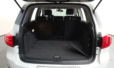 Volkswagen Tiguan 2016, 120144 км, за 5087.54 USD - фото 20