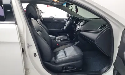 Kia K7 2012, 109211 км, за 3612.72 USD - фото 11
