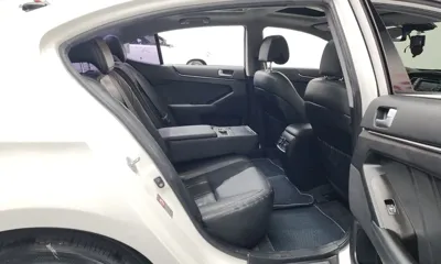 Kia K7 2012, 109211 км, за 3612.72 USD - фото 12