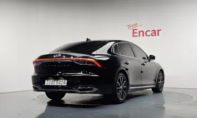 Hyundai Grandeur 2021, 118698 км, за 13112.57 USD