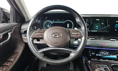 Hyundai Grandeur 2021, 118698 км, за 13112.57 USD - фото 13