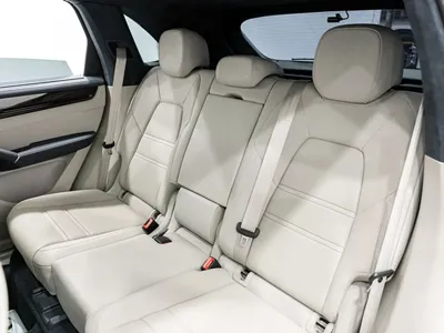Porsche Cayenne 2023, 46280 км, за 65441.61 USD - фото 16