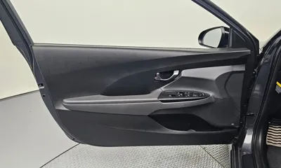 Hyundai Veloster 2018, 109361 км, за 7548.9 USD - фото 25