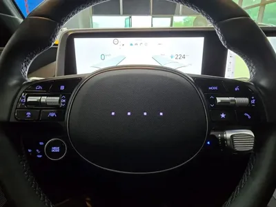 Hyundai Ioniq6 2024, 32822 км, за 22193.32 USD - фото 12