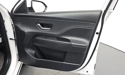Hyundai Kona 2023, 67574 км, за 18697.08 USD - фото 28