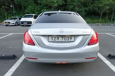 Mercedes-Benz S-Class 2015, 138556 км, за 15961.63 USD