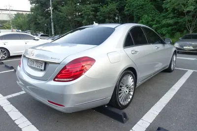 Mercedes-Benz S-Class 2015, 138556 км, за 15961.63 USD - фото 6