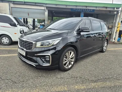 Kia Canival 2019, 127000 км, за 11265.22 USD