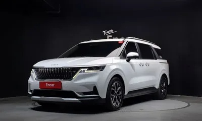 Kia Canival · 2023 год