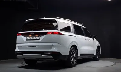 Kia Canival 2023, 55781 км, за 17814.55 USD