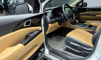 Kia Canival 2023, 55781 км, за 17814.55 USD - фото 11