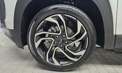 ChevroletGMDaewoo Trailblazer 2025, 5915 км, за 21293.21 USD