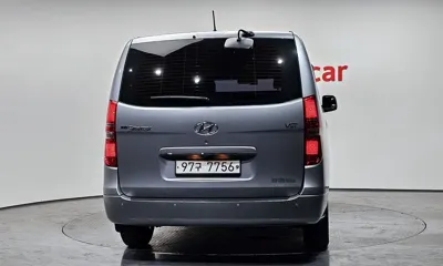 Hyundai Starex 2017, 129821 км, за 6435.67 USD