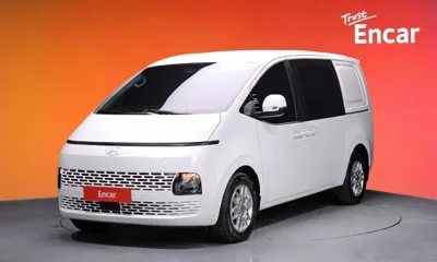 Hyundai Staria · 2025 год