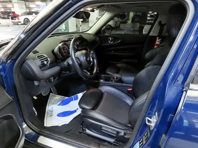 MINI Clubman 2018, 58903 км, за 9801.32 USD - фото 6
