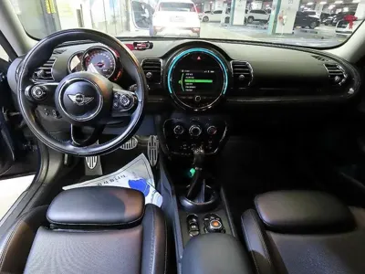 MINI Clubman 2018, 58903 км, за 9801.32 USD - фото 10
