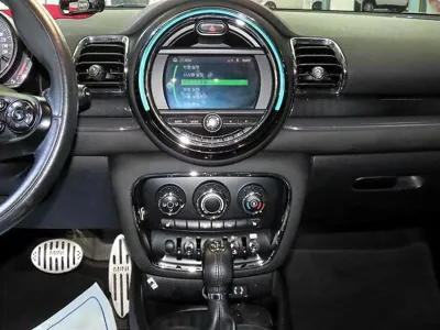 MINI Clubman 2018, 58903 км, за 9801.32 USD - фото 11