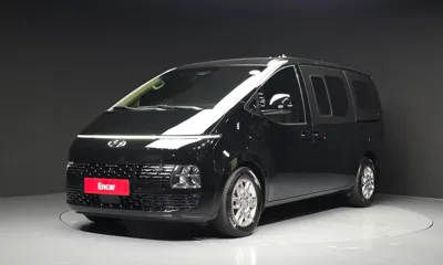 Hyundai Staria · 2022 год