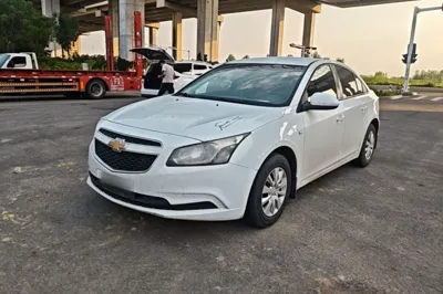 Chevrolet Cruze · 2015 год