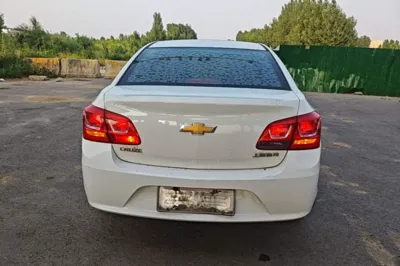 Chevrolet Cruze 2015, 141500 км, за 3686 USD - фото 5